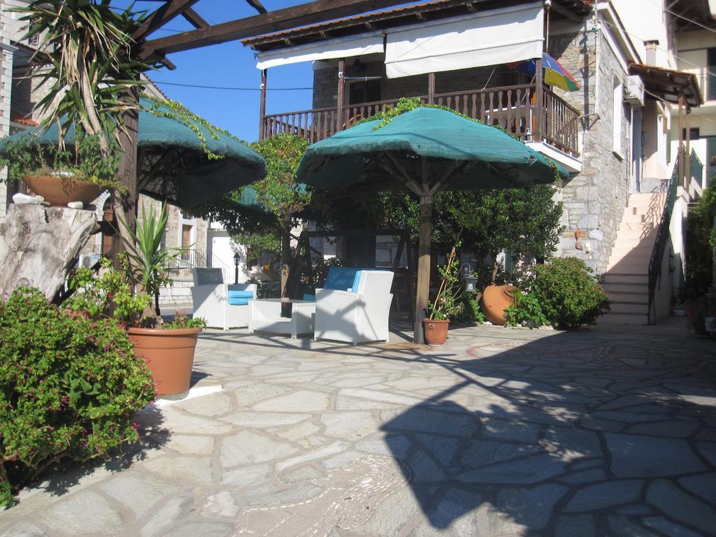 Gorgona Apartment Milina Exterior photo